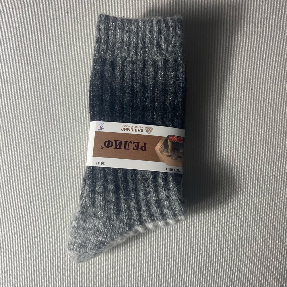 Cashmere Soft women's socks, size 36-41 Black & Gray Women Fleece-Lined Socks